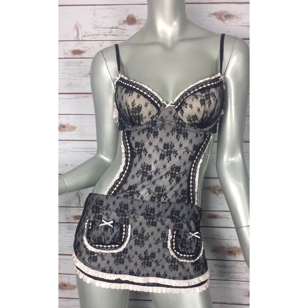 Victoria's Secret Black and Cream Lace Chemise